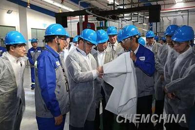 寧高寧調(diào)研埃肯有機(jī)硅上海工廠 深化市場(chǎng)洞察，推動(dòng)產(chǎn)業(yè)創(chuàng)新